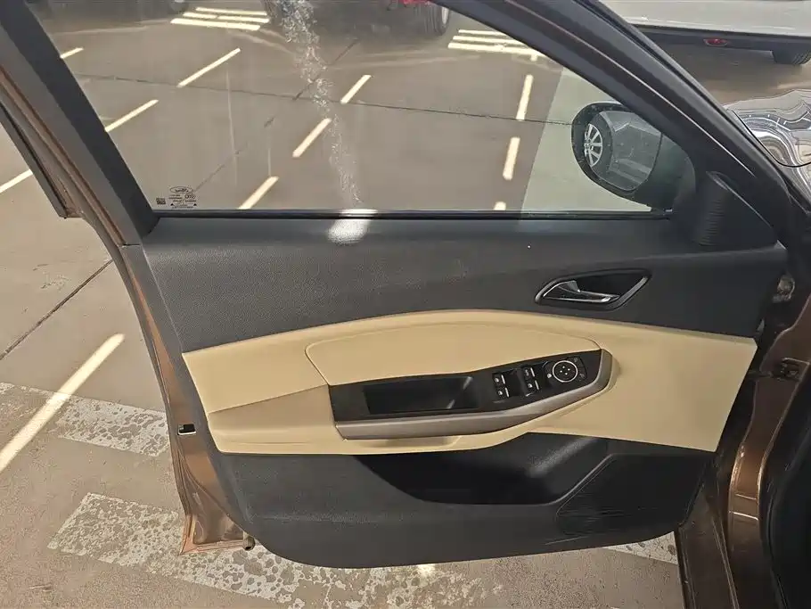 Ford Escort 2017