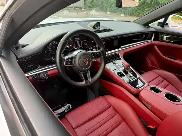 Porsche Panamera 2015