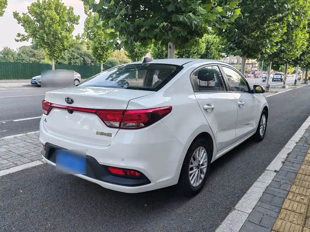 Kia K2 2017