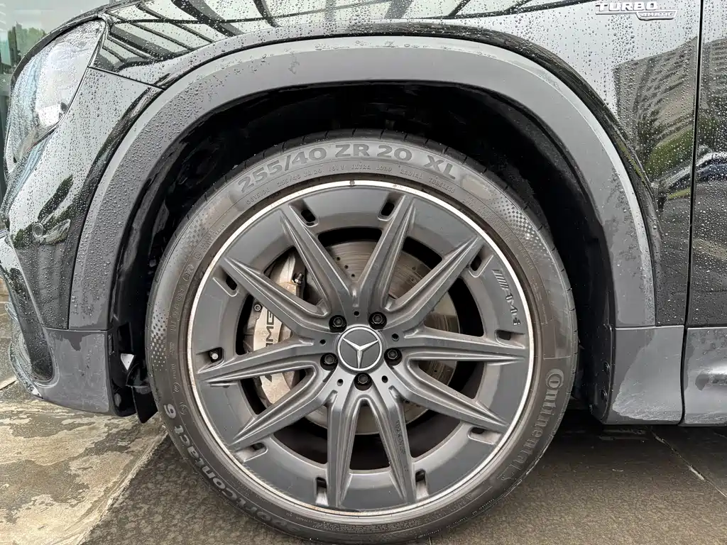 Mercedes-Benz GLB AMG 2025 — фото 17