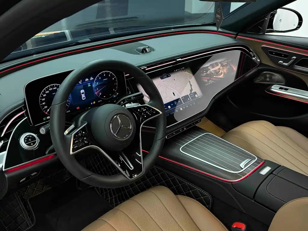 Mercedes-Benz E-Class 2025 — фото 13