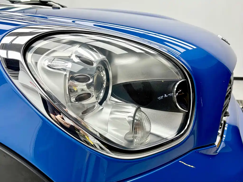 MINI Countryman 2012 — фото 16