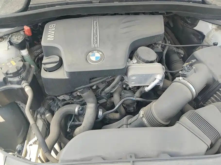 BMW X1 2015 — фото 10