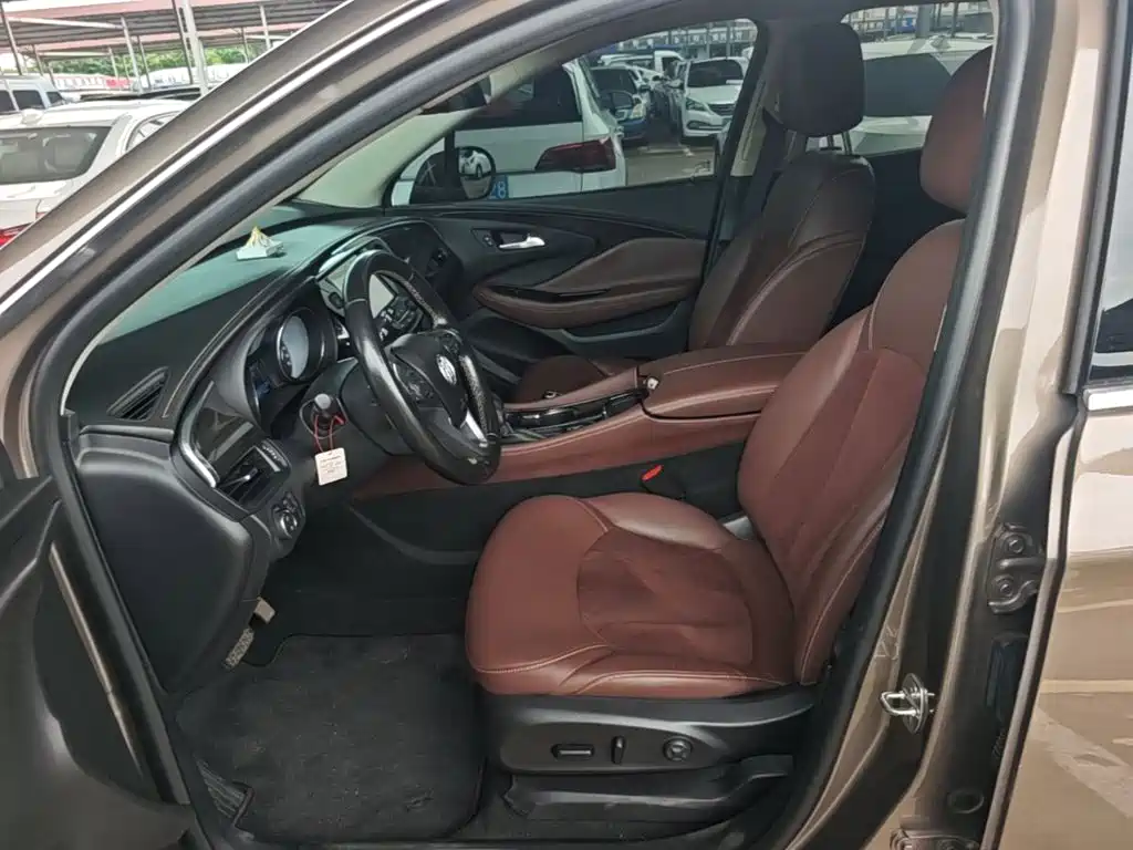 Buick Envision Plus 2017 — фото 15