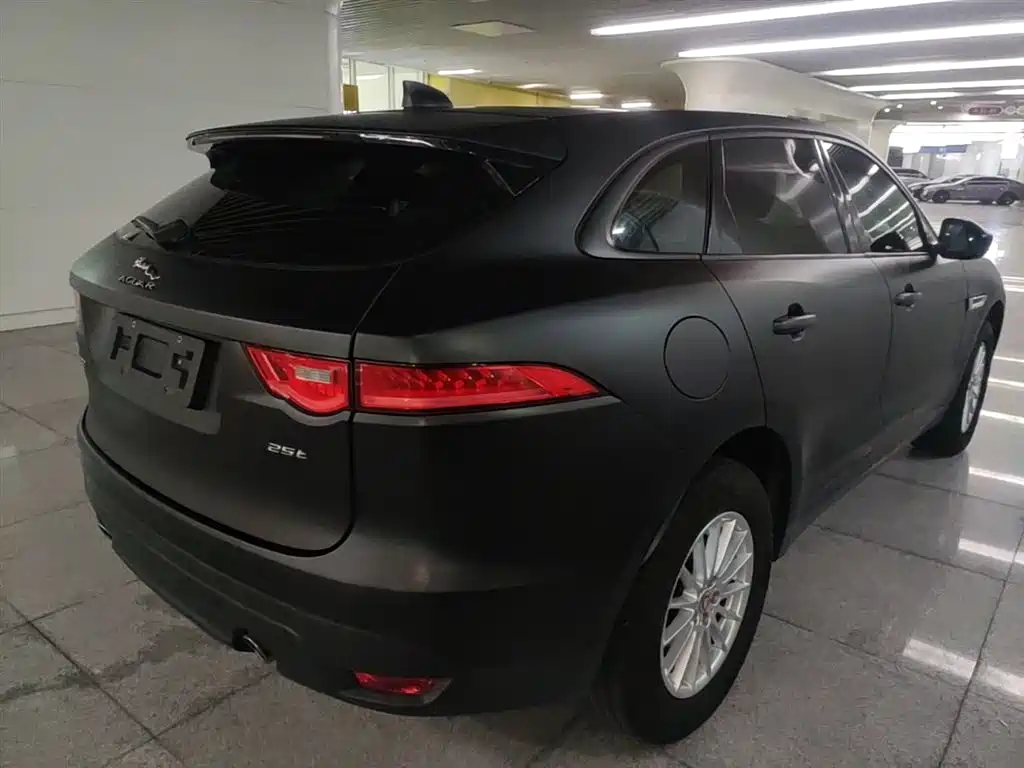 Jaguar F-PACE 2017 — фото 7