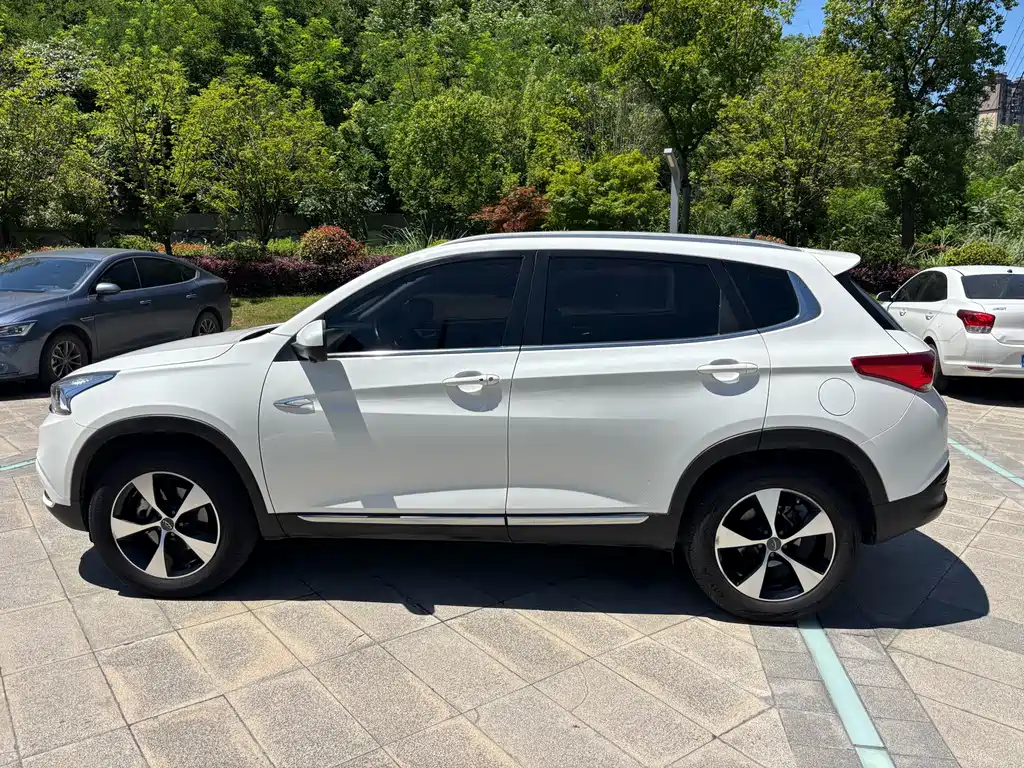 Chery Tiggo 7 2017 — фото 14