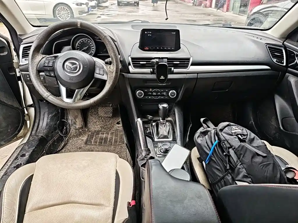 Mazda 3 Angkesela 2014 — фото 10