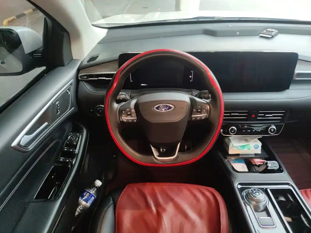 Ford Edge 2022