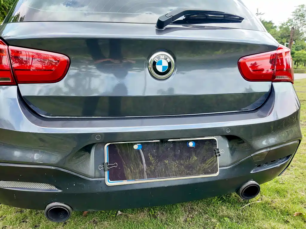 BMW 1 Series 2012 — фото 10