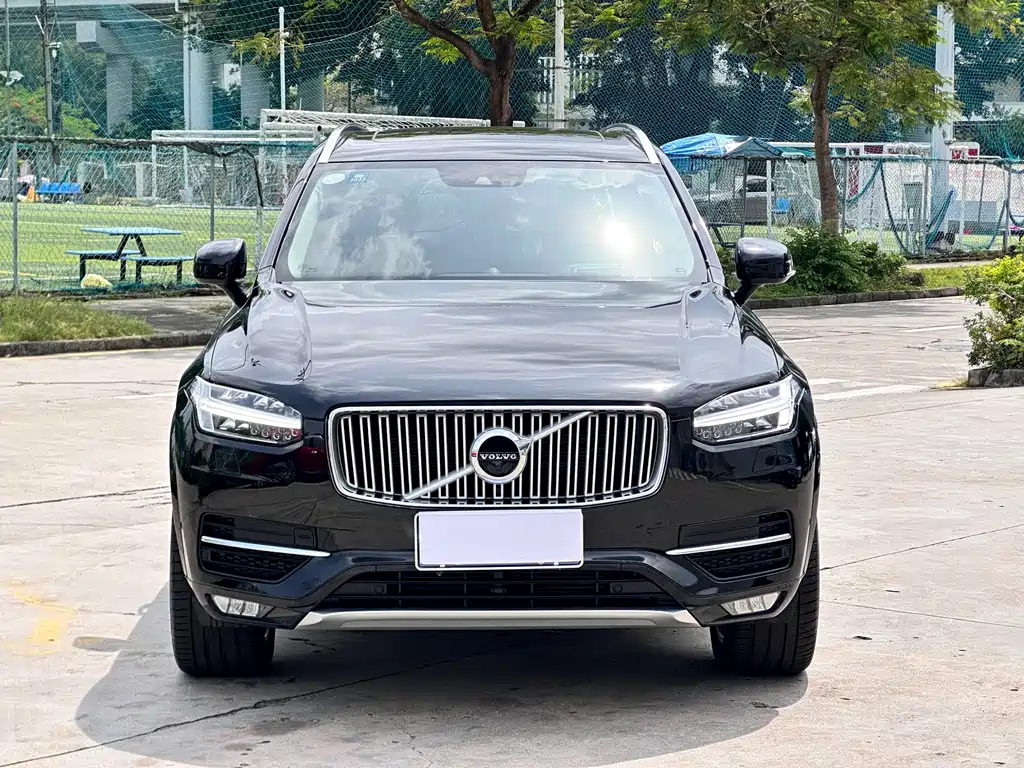 Volvo XC90 2018
