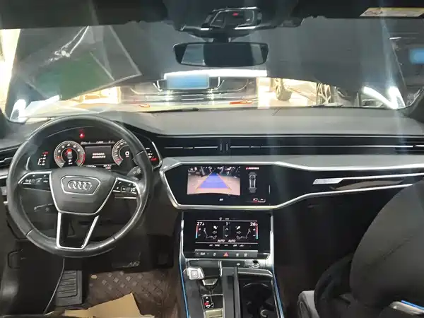 Audi A6L 2020