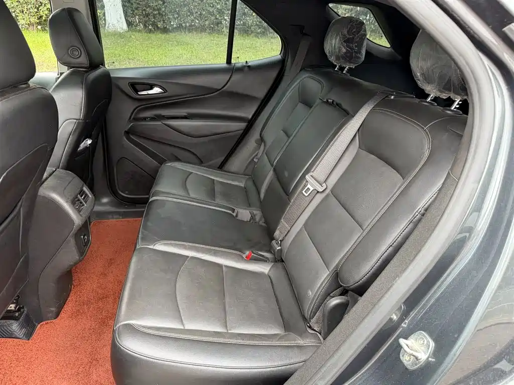Chevrolet Equinox 2017 — фото 10
