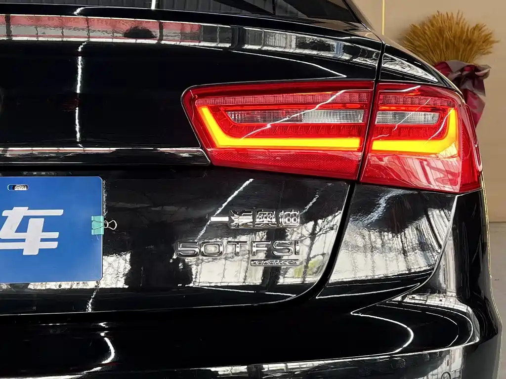 Audi A6L 2015 — фото 18