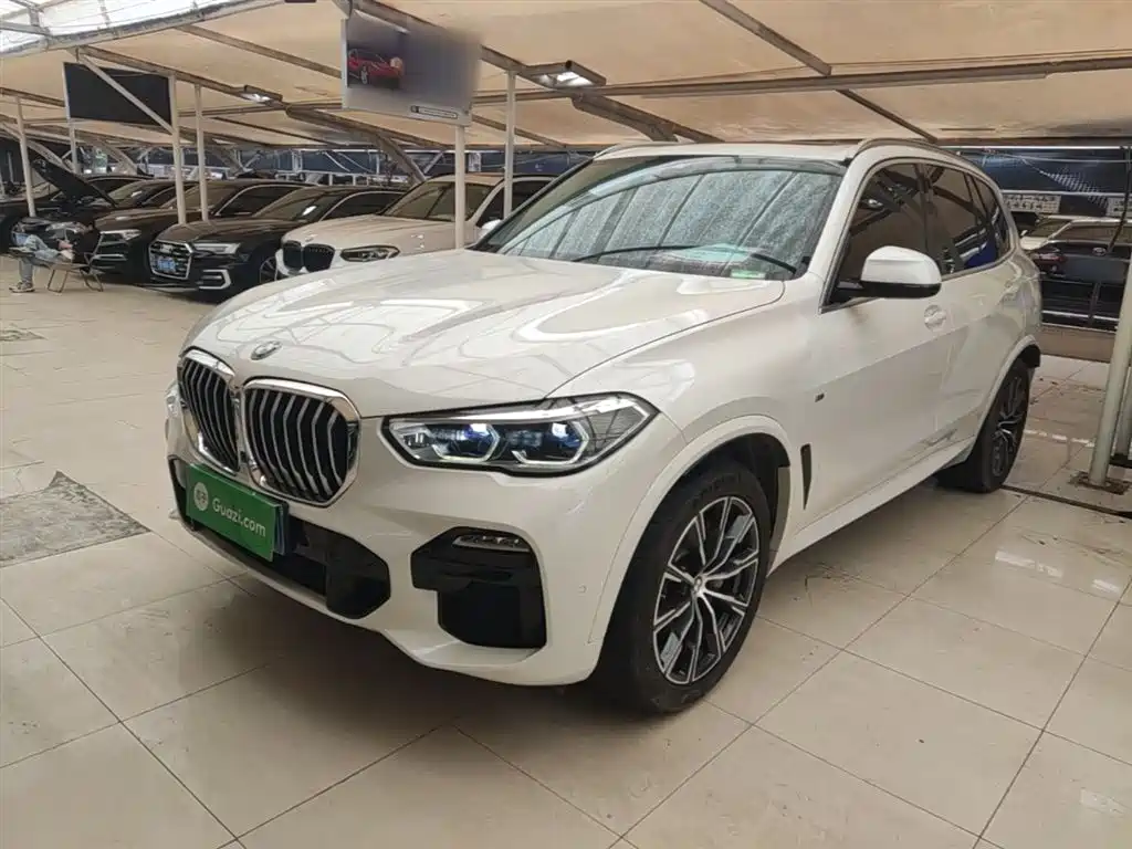 BMW X5 2019 — фото 1