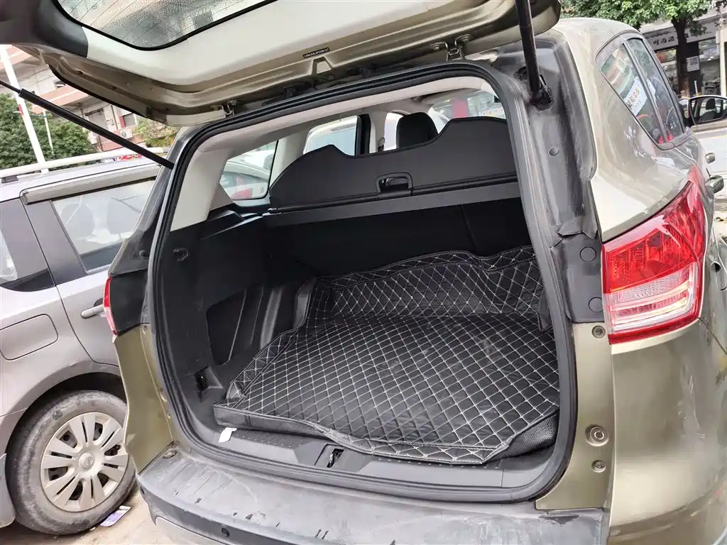 Ford Kuga 2015 — фото 15