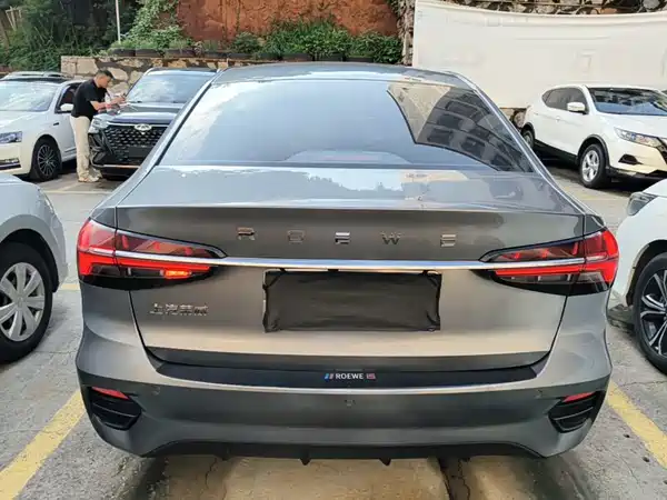 Roewe i5 2021