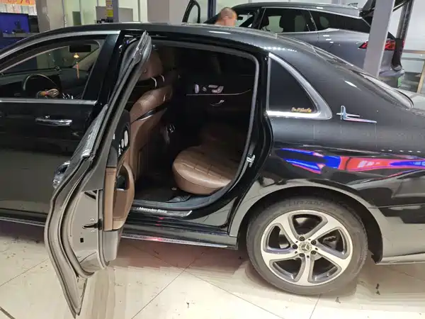Mercedes-Benz E-Class 2019