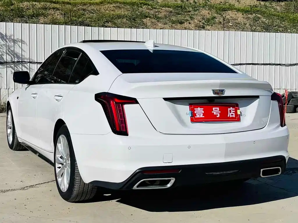 Cadillac CT5 2023 — фото 6