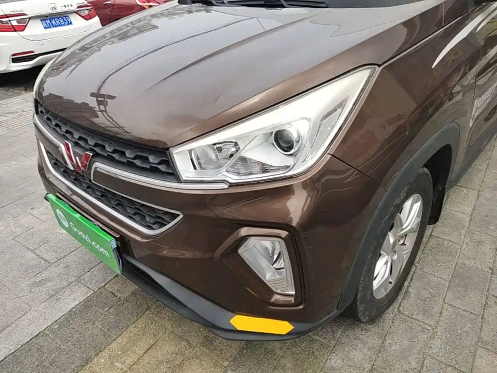 Wuling Hongguang S3 2019 — фото 18
