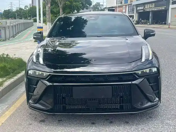 Lynk & Co 03 2023