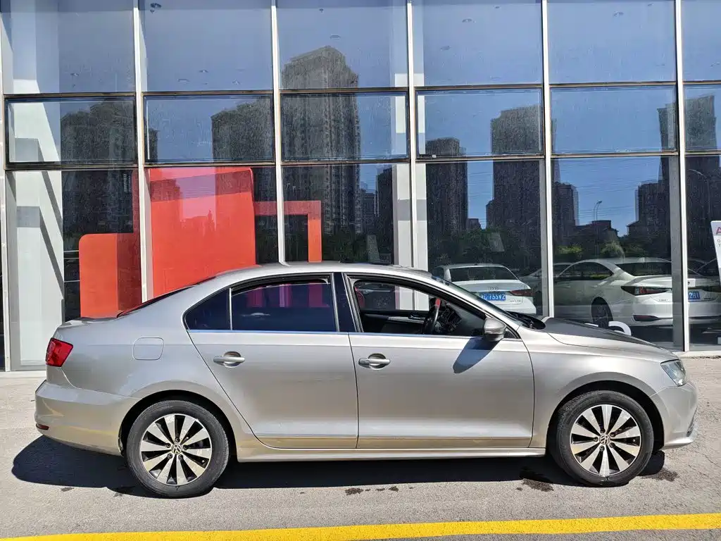 Volkswagen Sagitar 2018 — фото 10