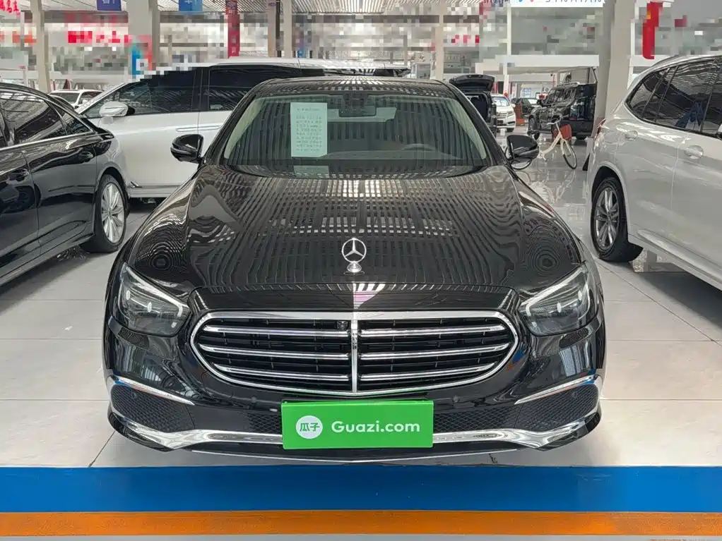 Mercedes-Benz E-Class 2021