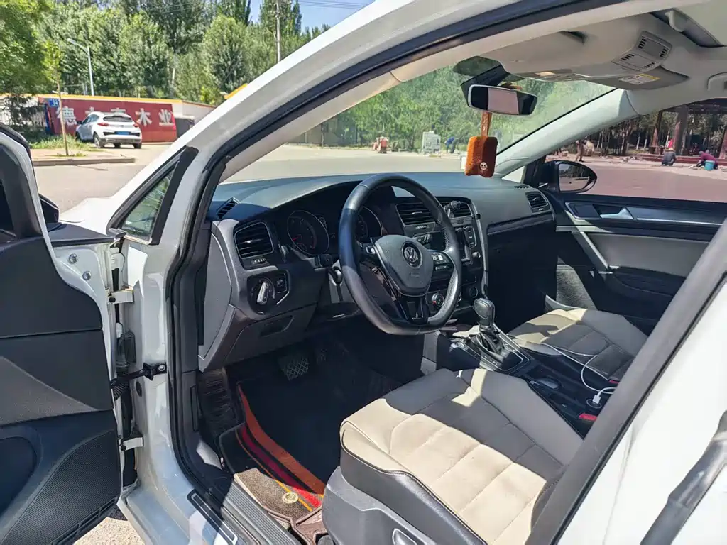 Volkswagen Golf 2017