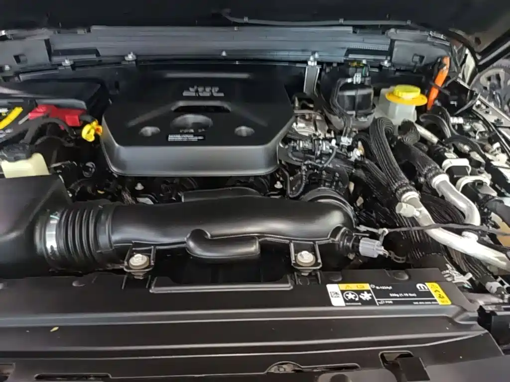 Jeep Wrangler PHEV 2021 — фото 16