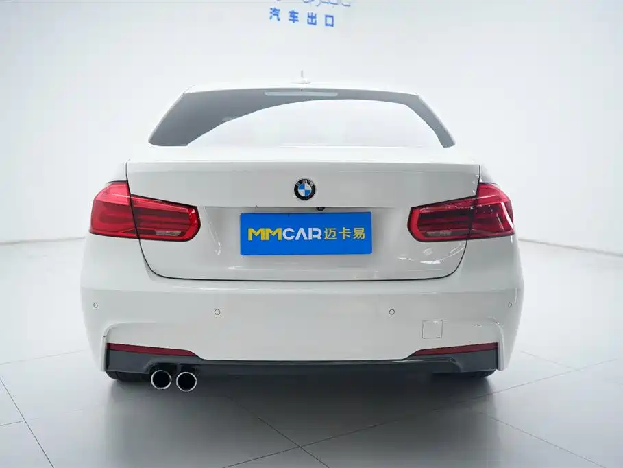 BMW 3 Series 2017 — фото 14