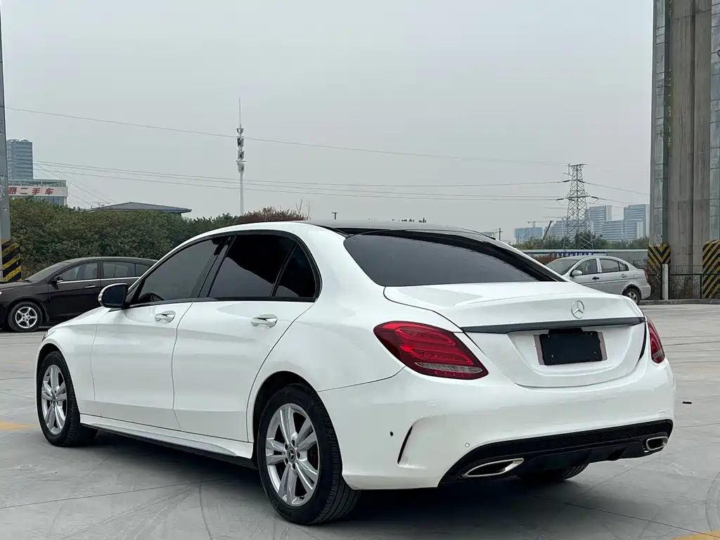 Mercedes-Benz C-Class 2018 — фото 6