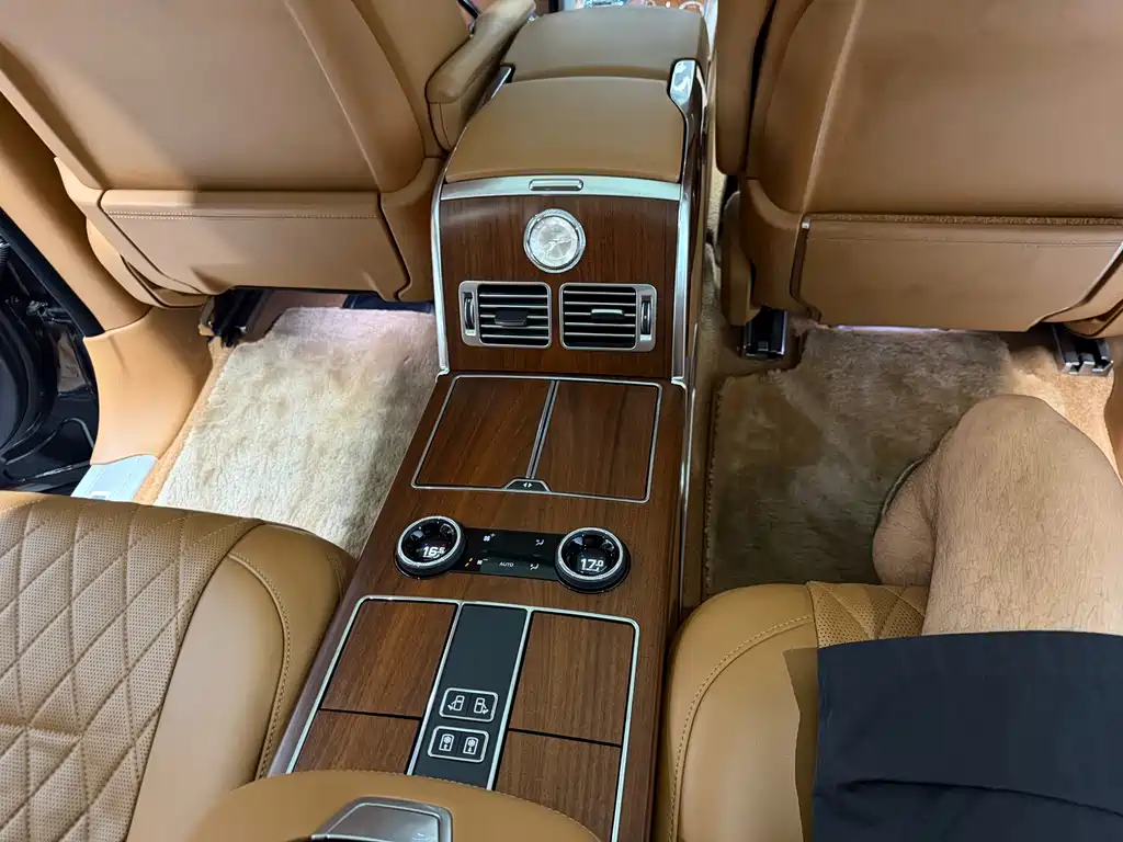 Land Rover Range Rover 2020 — фото 12