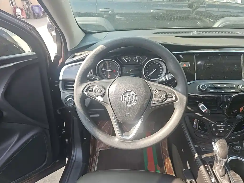Buick Envision Plus 2019 — фото 11