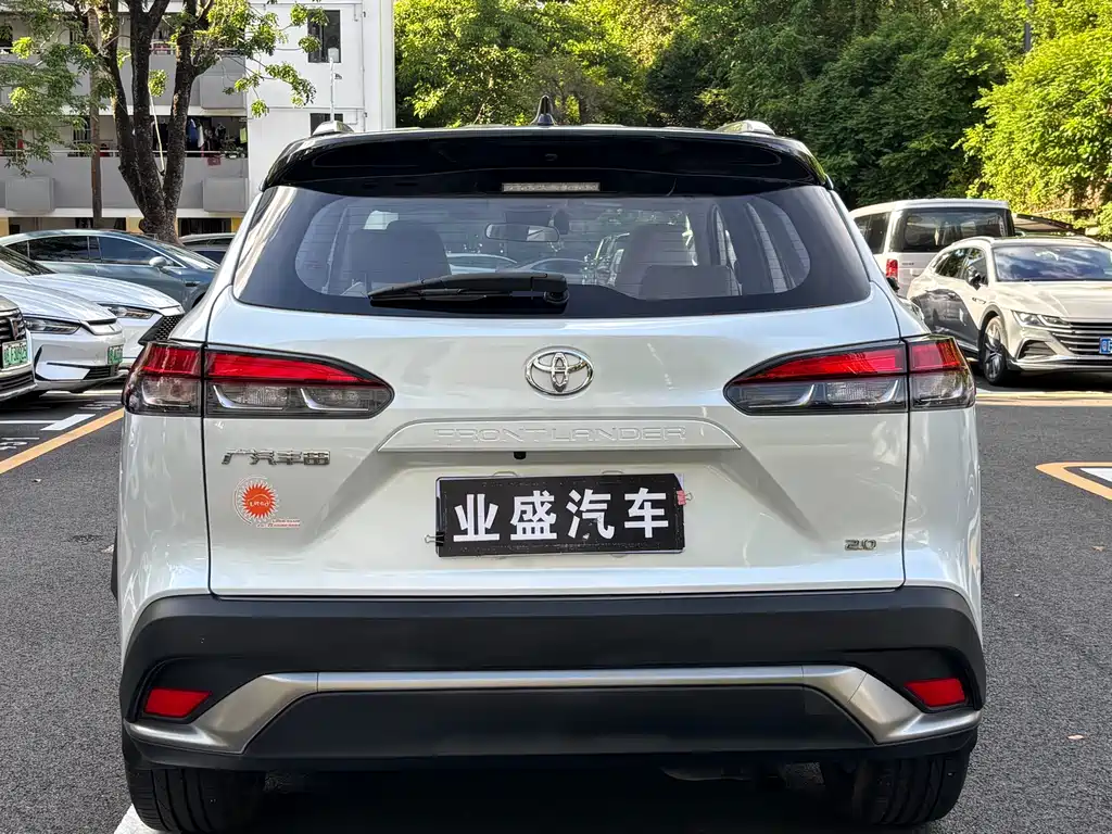 Toyota Frontlander 2022
