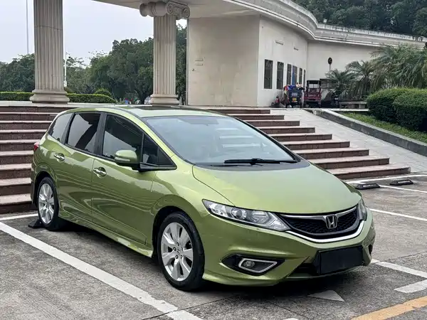 Honda Jade 2014