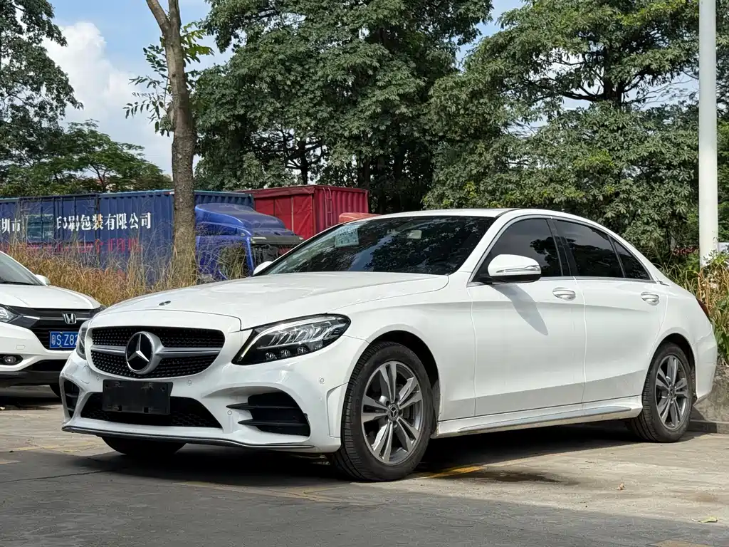Mercedes-Benz C-Class 2020 — фото 1
