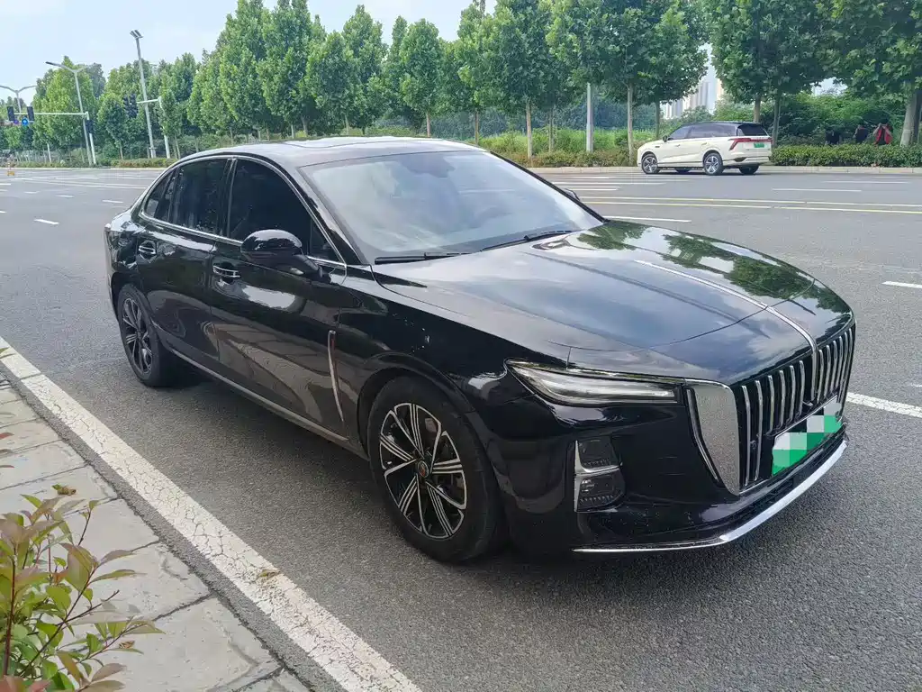 Hongqi H5 PHEV 2025 — фото 3