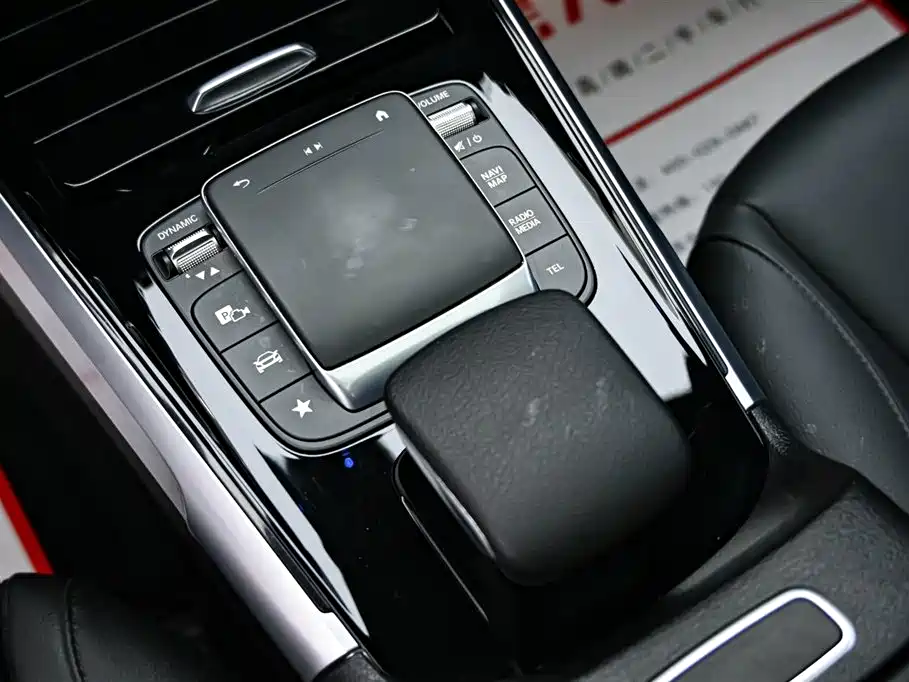 Mercedes-Benz GLB 2022 — фото 17