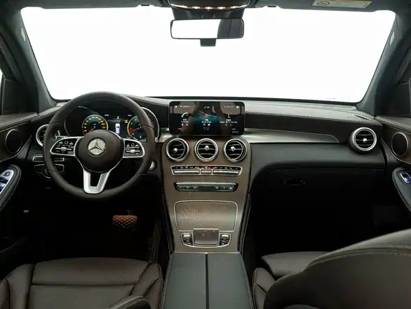 Mercedes-Benz GLC 2020
