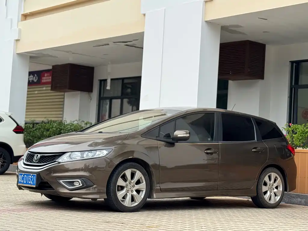 Honda Jade 2014
