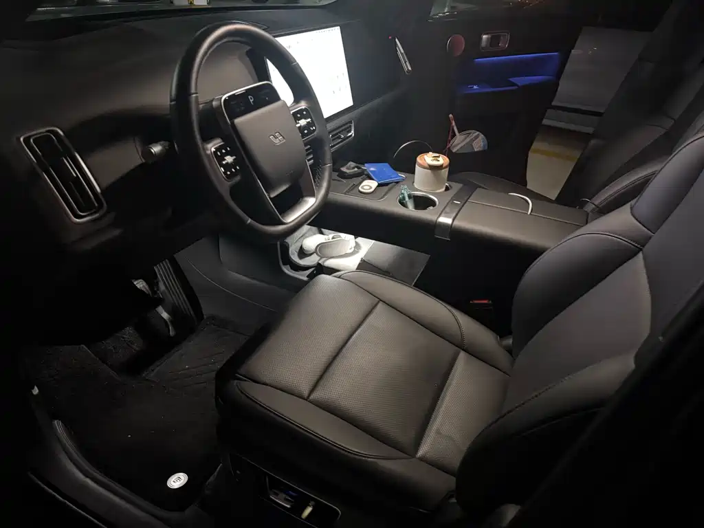 Li Auto Li L9 2025