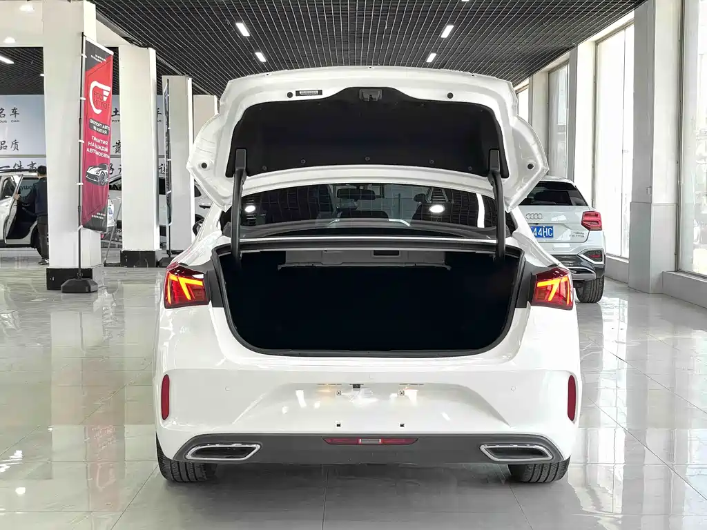 Changan Eado 2022 — фото 16