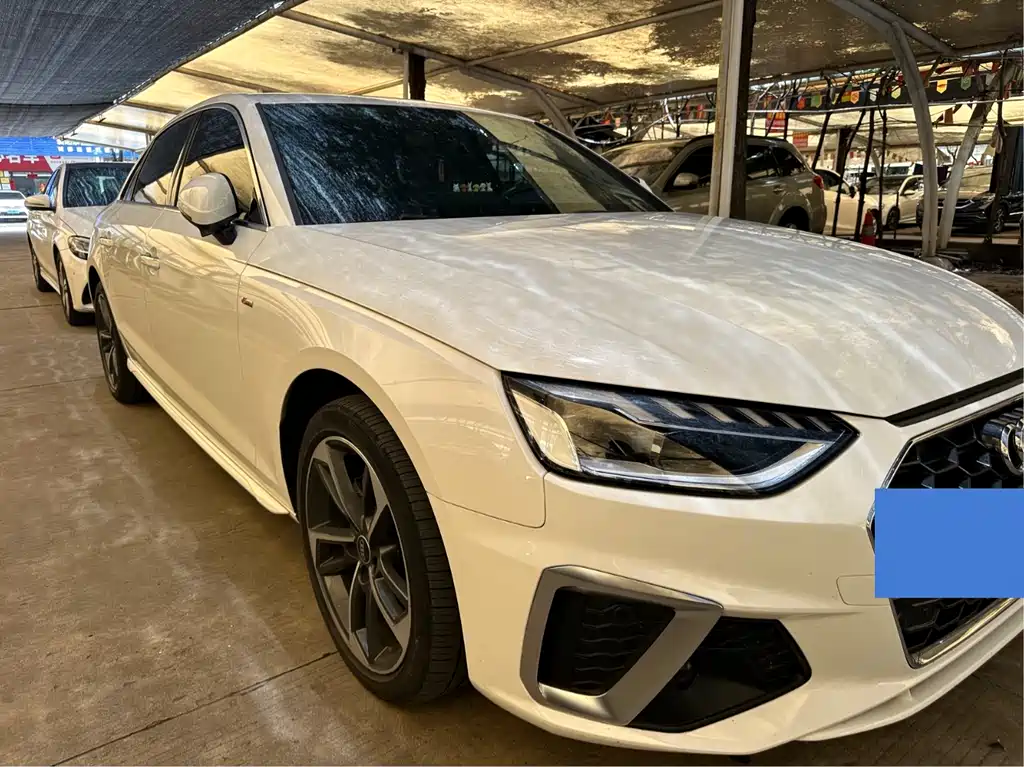 Audi A4L 2022