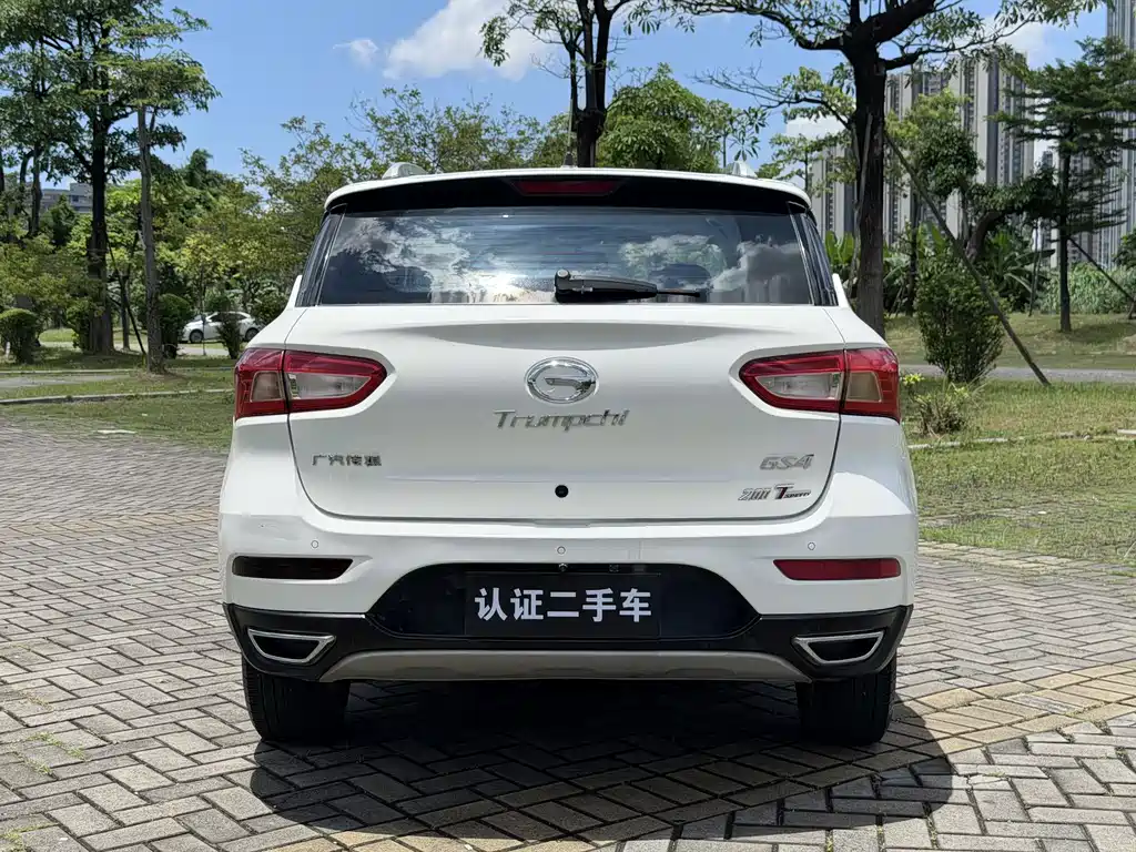 GAC Motor Trumpchi GS4 2016 — фото 14