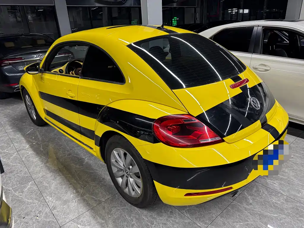 Volkswagen Beetle 2016 — фото 8