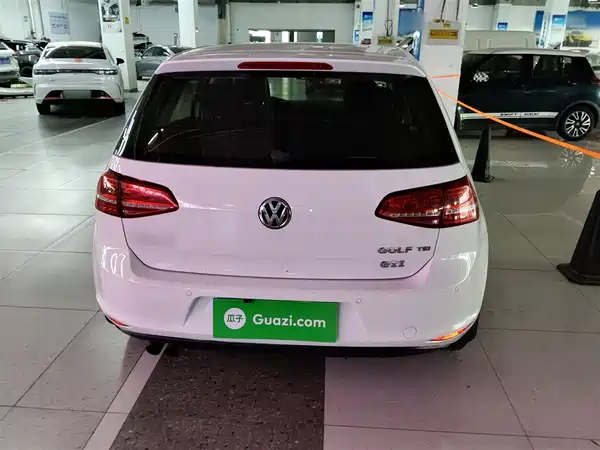 Volkswagen Golf 2015