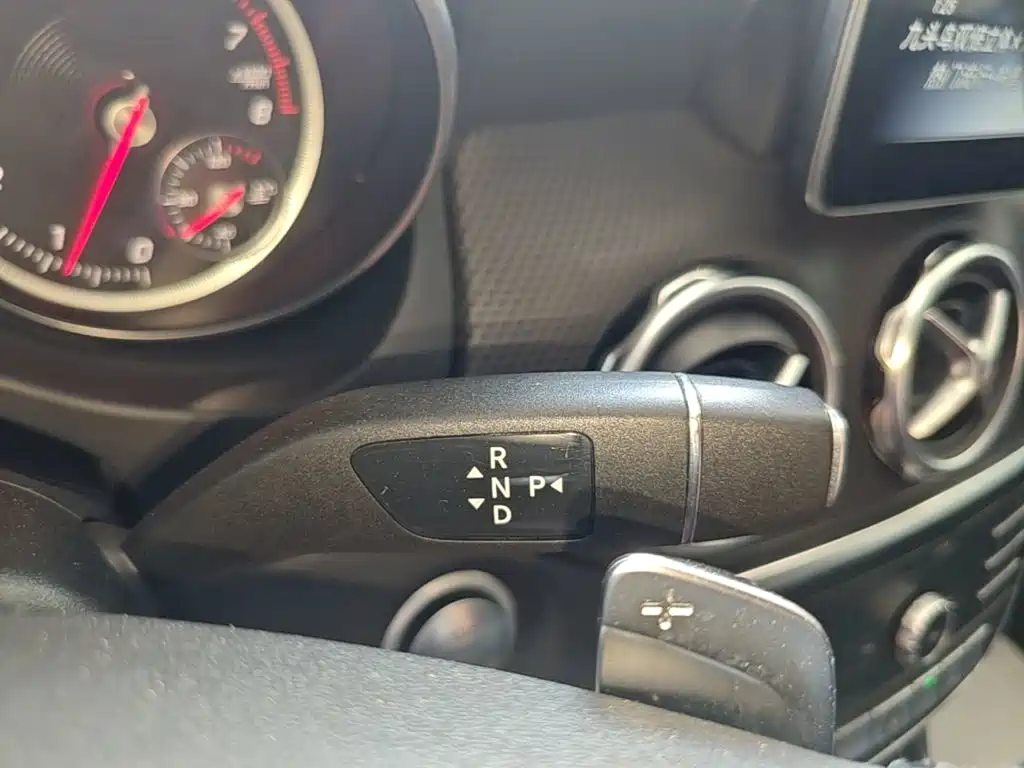 Mercedes-Benz GLA 2019 — фото 14