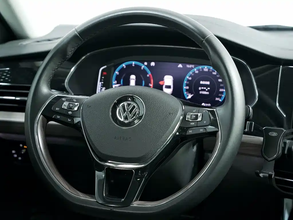 Volkswagen Passat 2019 — фото 5