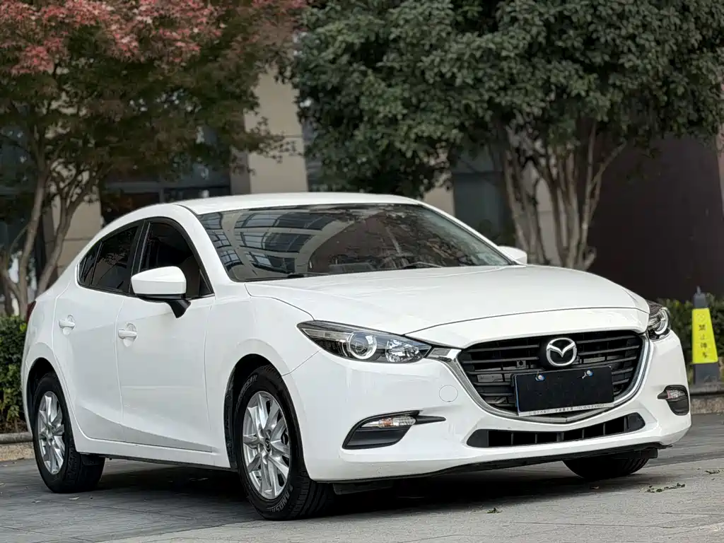 Mazda 3 Axela 2019