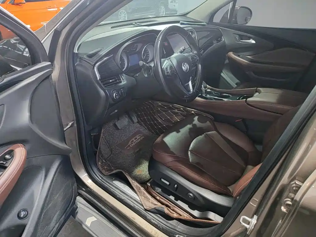 Buick Envision Plus 2018 — фото 11