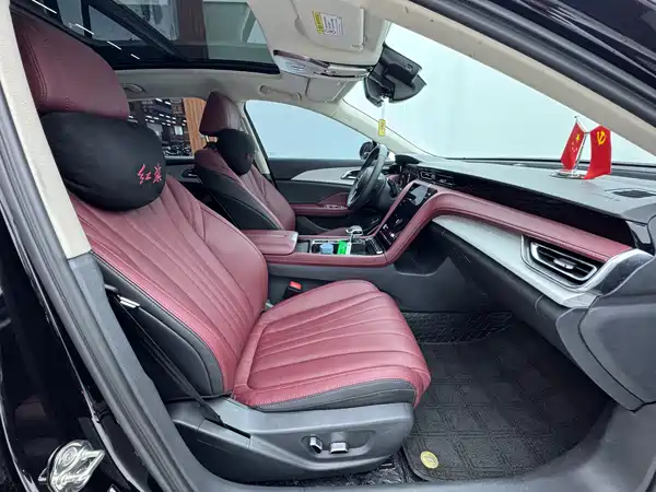 Hongqi H5 2024